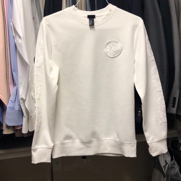 white crew neck sweater h&m